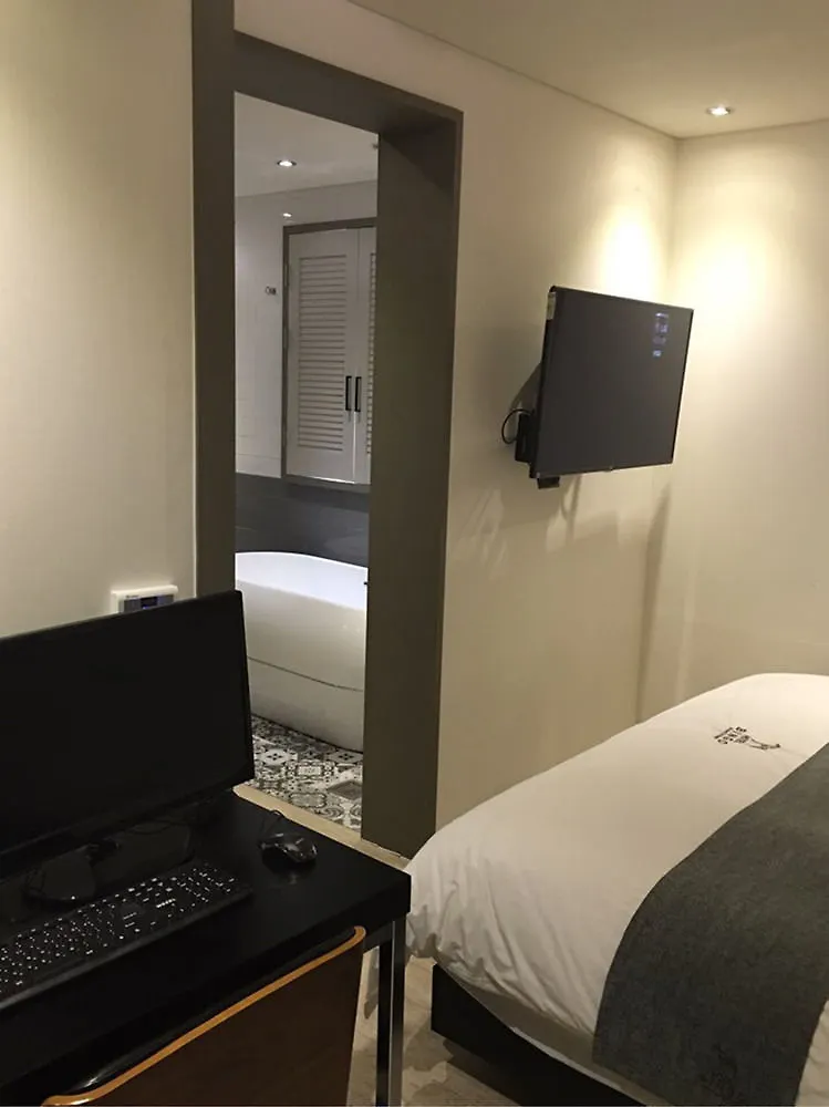 Bingo Boutique Hotel Busan