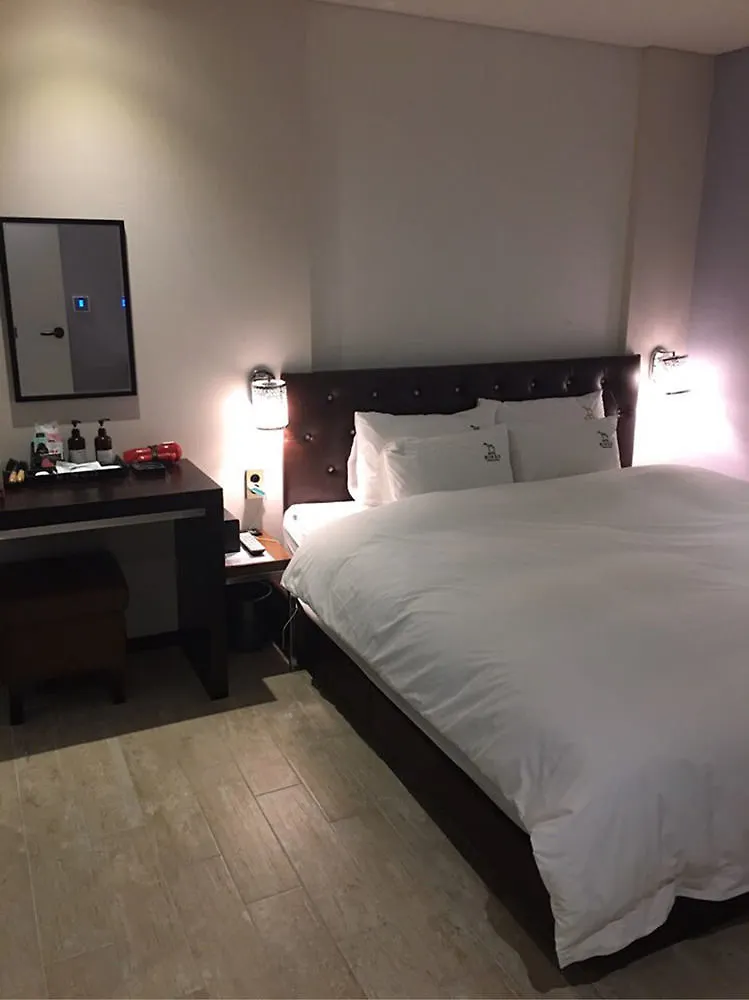 Bingo Boutique Hotel Busan 2*,  Corea del Sud