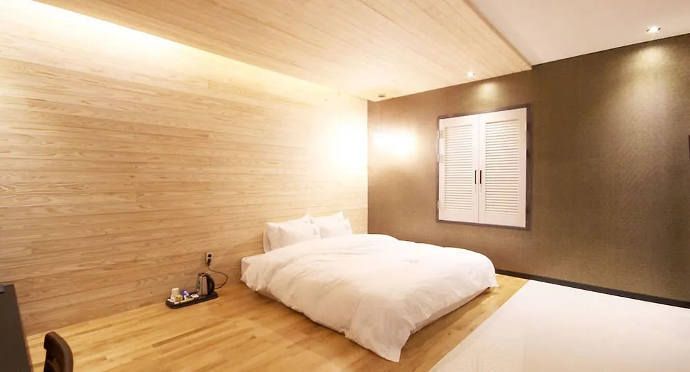 Bingo Boutique Hotel Busan