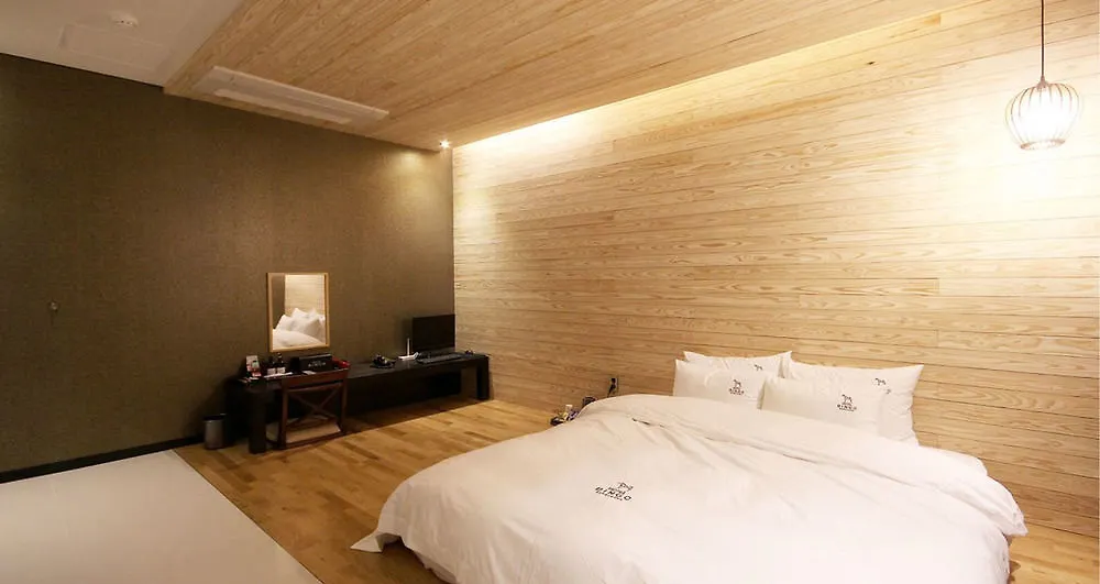 Bingo Boutique Hotel Busan