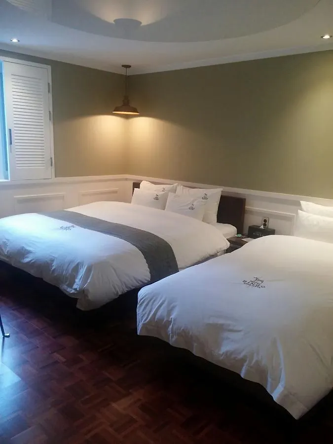 Bingo Boutique Hotel Busan