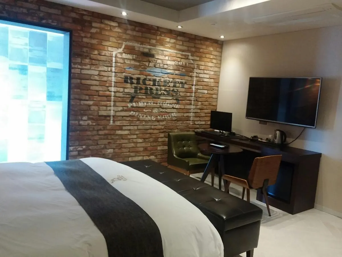 Bingo Boutique Hotel Busan